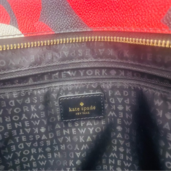 Kate Spade Extra Large Shoulder Purse - Picture 4 of 6